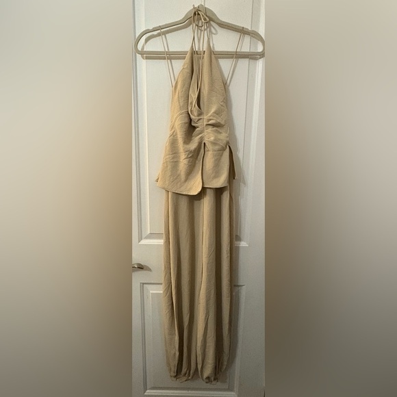 Nwt- Zara- HALTER TWO-PIECE EFFECT LONG JUMPSUIT - XS - Picture 6 of 8